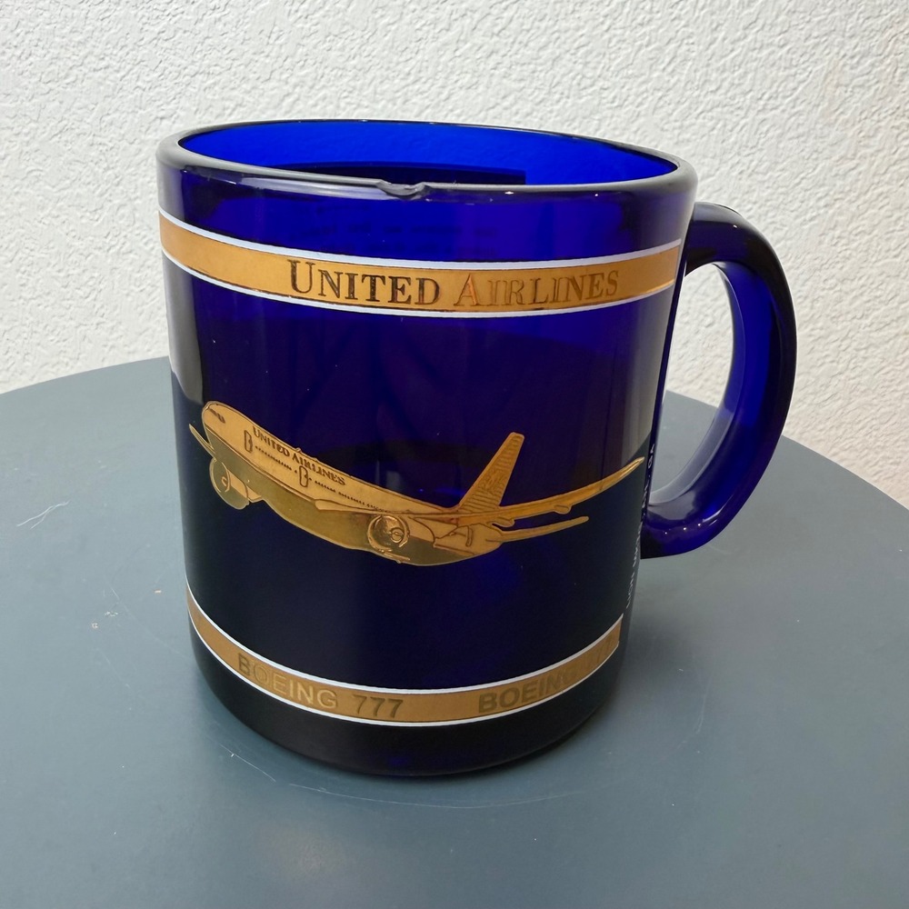 United Airlines Boeing 777 Cobalt Blue Glass Coffee Mug Gold Trim Aviation 1995
